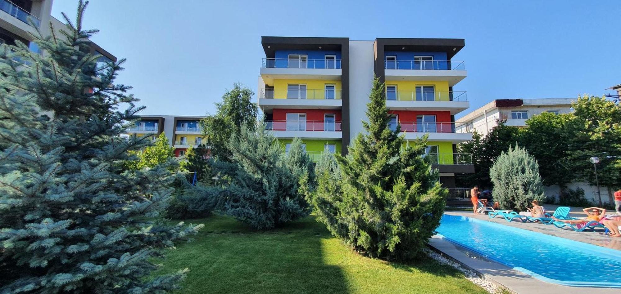 Airport Residence 3 Отопени Экстерьер фото