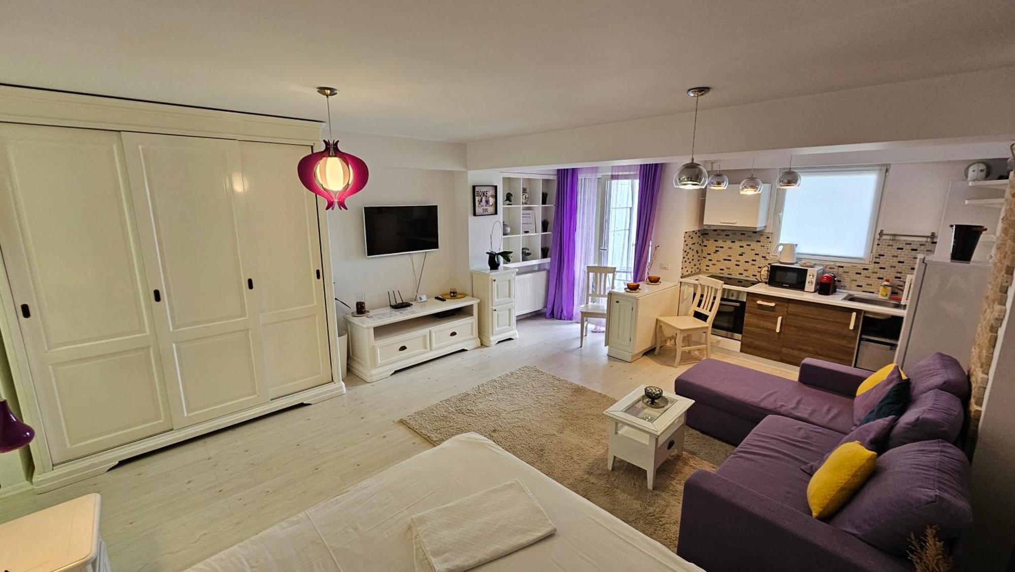 Airport Residence 3 Отопени Экстерьер фото