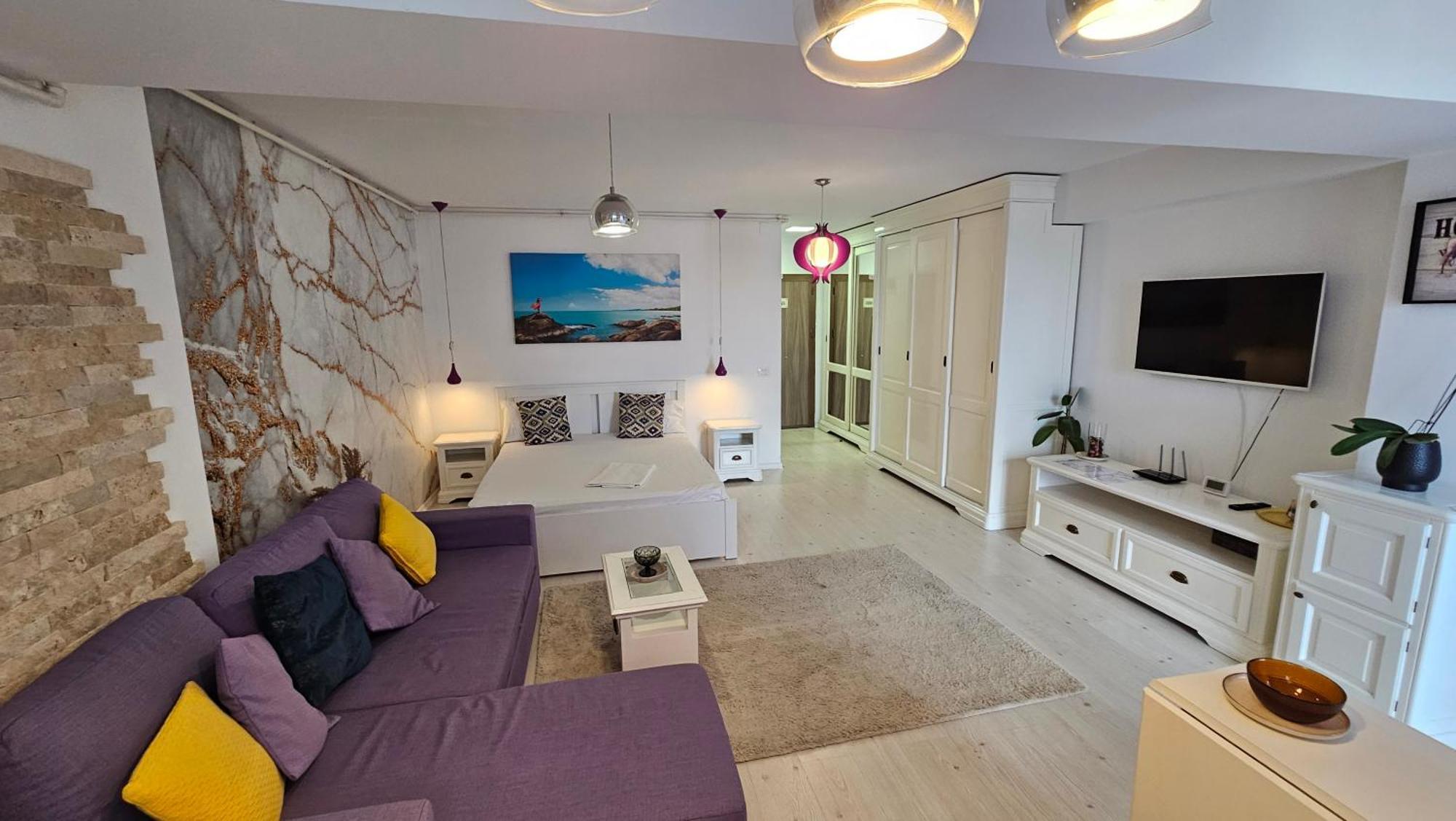 Airport Residence 3 Отопени Экстерьер фото